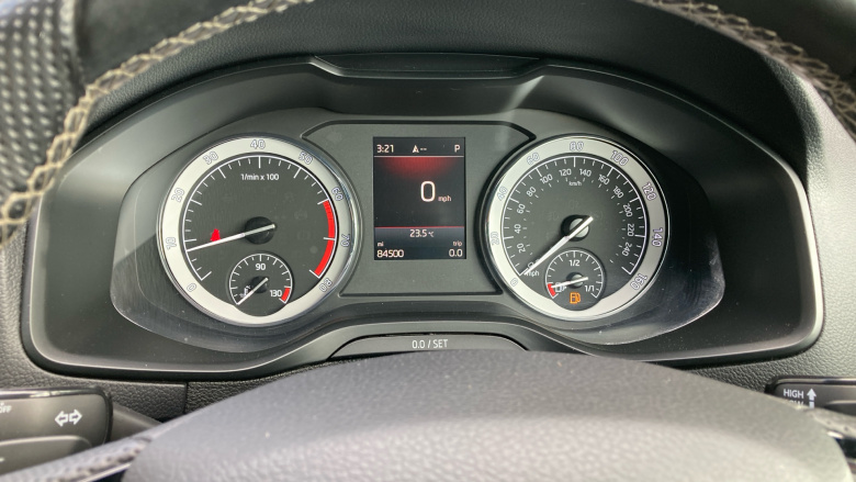 Skoda Karoq 1.5 TSI Sport Line 4x4 5dr DSG Petrol Estate